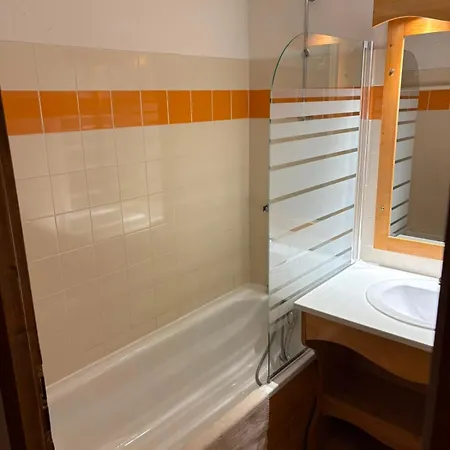 Droseras A23 Avec Acces Piscine Aux Domaines De L'arselle A 1700 Apartment Chamrousse