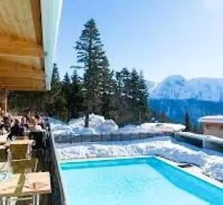 Droseras A23 Avec Acces Piscine Aux Domaines De L'arselle A 1700 Chamrousse